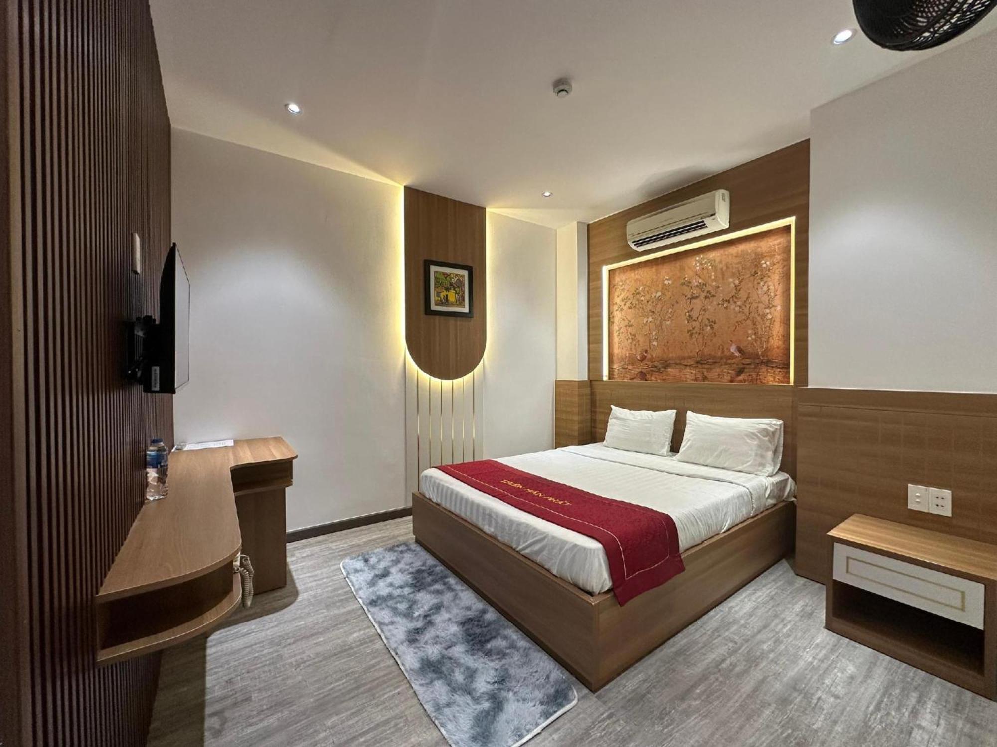 Thien Han Phat Hotel ダナン市 エクステリア 写真
